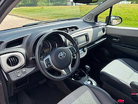 Toyota yaris 1.3 vvt i aspiration automaat, kh-598-h - afbeelding 2 van  24