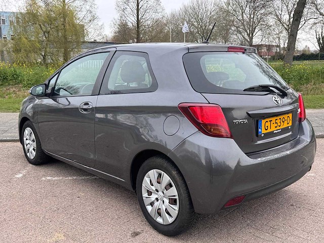 Toyota yaris 1.3 vvt i aspiration; gt-539-d - afbeelding 8 van  12