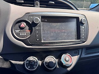 Toyota yaris 1.3 vvt-i aspiration * hk-690-t - afbeelding 2 van  11