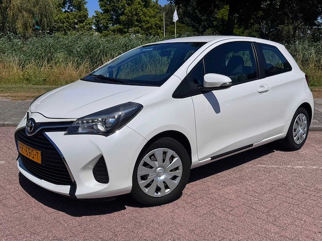 Toyota yaris 1.3 vvt-i aspiration * hk-690-t - afbeelding 1 van  11
