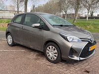 Toyota yaris 1.3 vvt-i aspiration; np-215-b - afbeelding 11 van  17