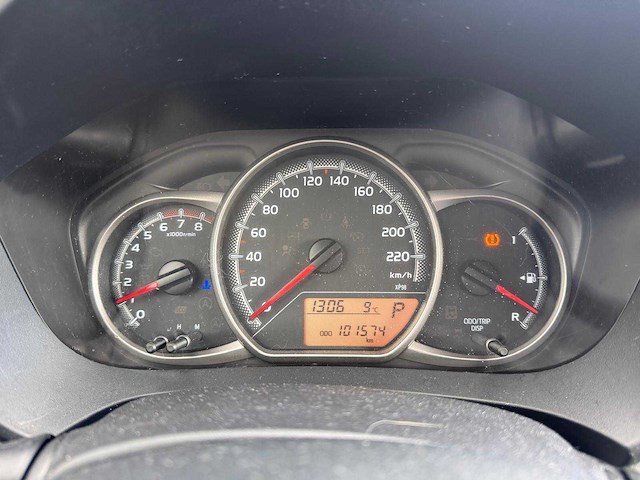 Toyota yaris 1.3 vvt-i aspiration; np-215-b - afbeelding 17 van  17