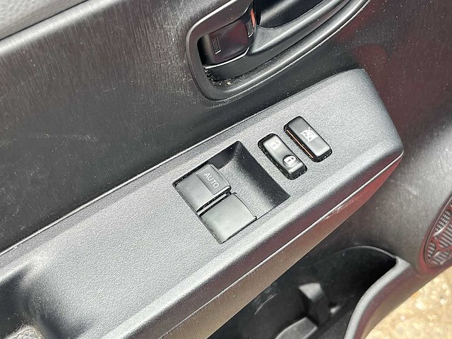 Toyota yaris 1.3 vvt-i now 2013 | 4-srf-36 - afbeelding 3 van  25