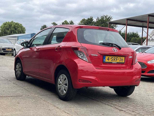 Toyota yaris 1.3 vvt-i now 2013 | 4-srf-36 - afbeelding 6 van  25