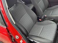 Toyota yaris 1.3 vvt-i now 2013 | 4-srf-36 - afbeelding 16 van  25