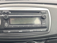 Toyota yaris 1.3 vvt-i now 2013 | 4-srf-36 - afbeelding 20 van  25