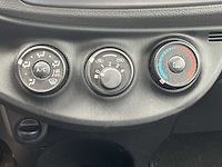 Toyota yaris 1.3 vvt-i now 2013 | 4-srf-36 - afbeelding 22 van  25