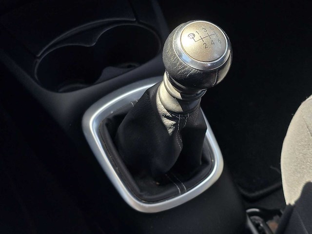 Toyota yaris 1.3 vvt-i trend 2016 | js-383-s - afbeelding 2 van  26