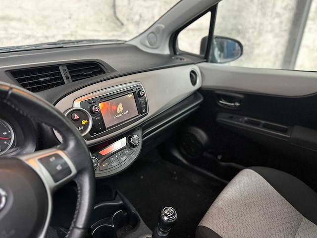 Toyota yaris 1.3 vvti aspiration 2011 98pk, rb-304-d - afbeelding 8 van  22
