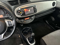 Toyota yaris 1.3 vvti aspiration 2011 98pk, rb-304-d - afbeelding 21 van  45