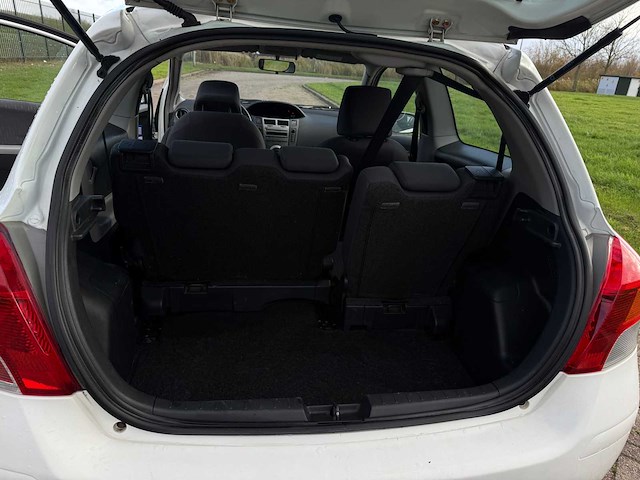 Toyota yaris 1.3 vvti aspiration, 80-jxv-1 - afbeelding 7 van  19