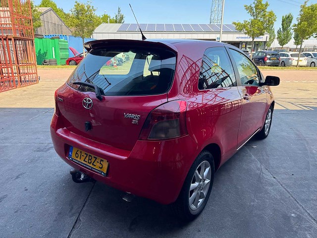 Toyota yaris 1.3 vvti luna 61-zbz-5 - afbeelding 7 van  13