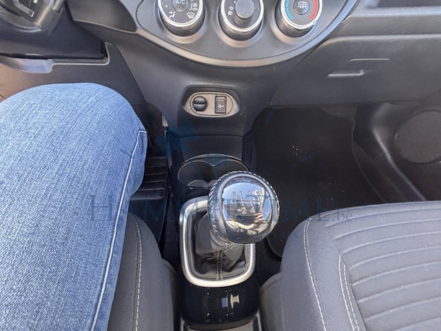 Toyota yaris 1.33i vvt-i comfort and pack style, 2016 - afbeelding 8 van  29