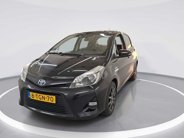 Toyota yaris 1.5 full hybrid aspiration 2014 | 8-tgn-70 - afbeelding 1 van  19