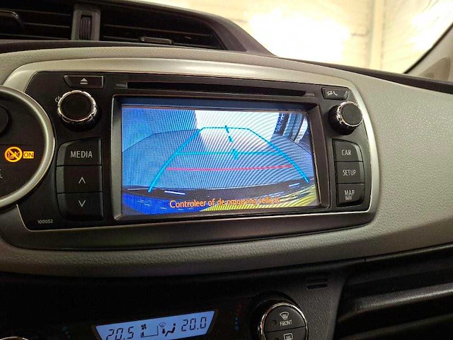 Toyota yaris 1.5 full hybrid aspiration 2014 | 8-tgn-70 - afbeelding 19 van  19