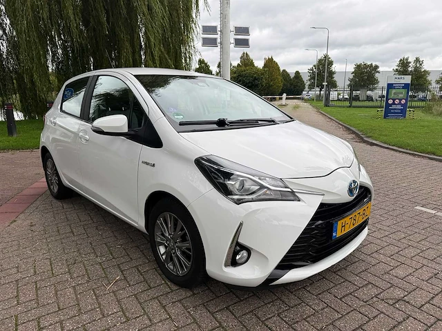 Toyota yaris 1.5 hyb. active * h-787-bz - afbeelding 9 van  13