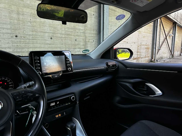 Toyota yaris 1.5 hybrid active 116pk 2021 (origineel-nl + 1e eigenaar), n-181-gp - afbeelding 17 van  64