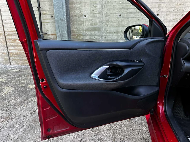 Toyota yaris 1.5 hybrid active 116pk 2021 (origineel-nl + 1e eigenaar), n-181-gp - afbeelding 54 van  57