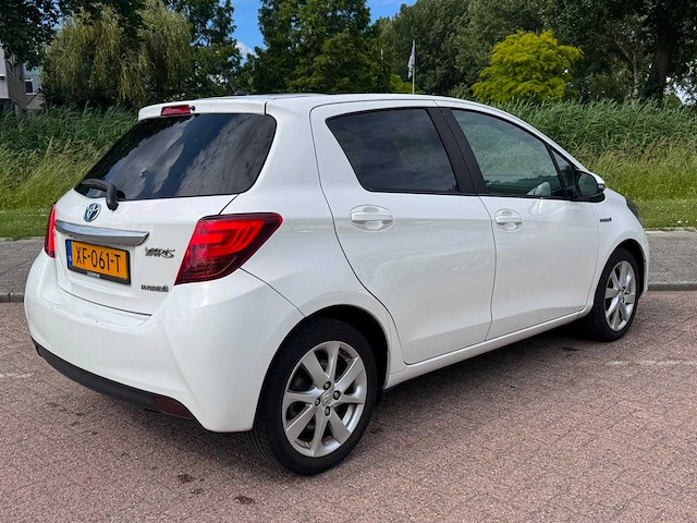 Toyota yaris 1.5 hybrid dynamic automaat, xf-061-t - afbeelding 5 van  12