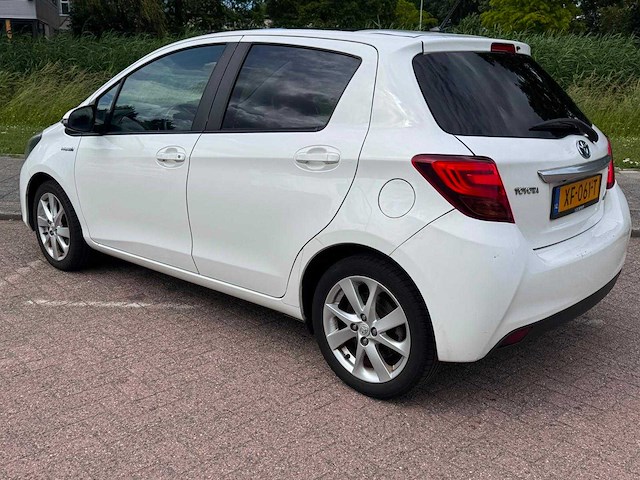 Toyota yaris 1.5 hybrid dynamic automaat, xf-061-t - afbeelding 7 van  12
