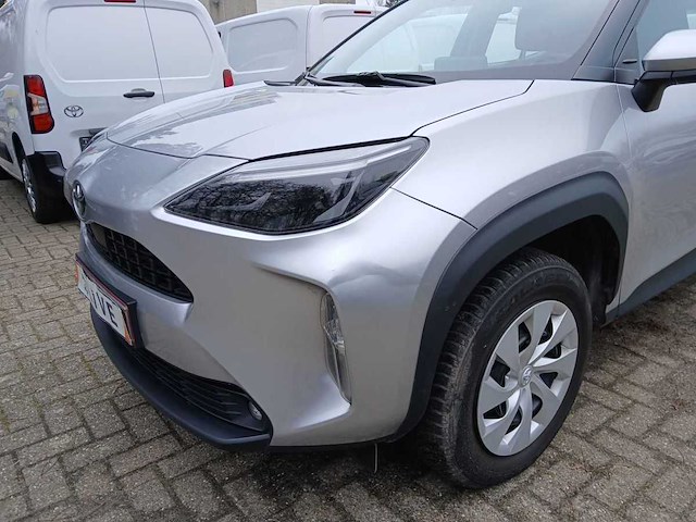 Toyota yaris cross 1.5 hybrid 2wd business edition 2023 | 26-78-40 - afbeelding 6 van  12