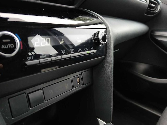Toyota yaris cross 1.5 hybrid 2wd business edition 2023 | 26-78-40 - afbeelding 17 van  18