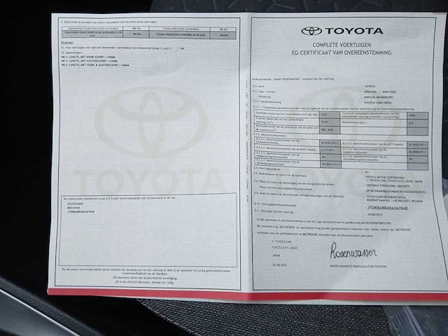Toyota yaris cross 1.5 hybrid 2wd business edition 2023 | 26-78-40 - afbeelding 7 van  18