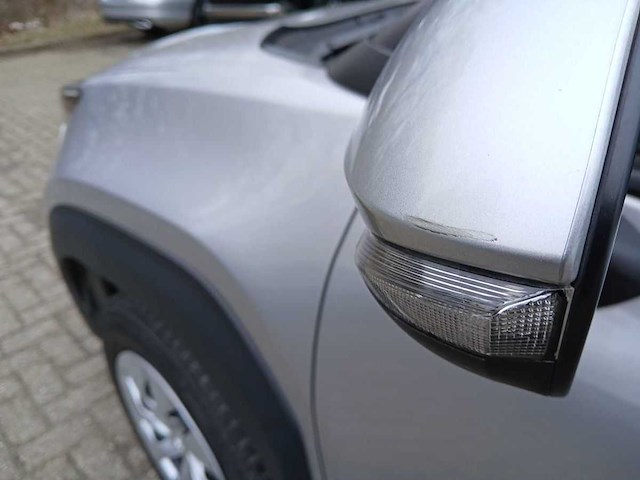 Toyota yaris cross 1.5 hybrid 2wd business edition 2023 | 26-78-40 - afbeelding 12 van  16