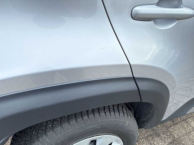 Toyota yaris cross 1.5 hybrid 2wd business edition 2023 | 26-78-75 - afbeelding 15 van  22