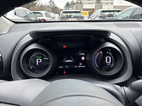 Toyota yaris cross 1.5 hybrid 2wd business edition 2023 | 26-78-75 - afbeelding 6 van  20
