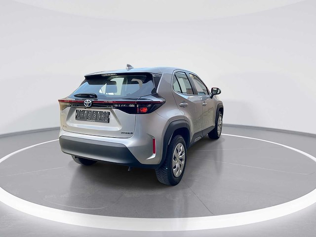Toyota yaris cross 1.5 hybrid 2wd business edition 2023 | 26-78-75 - afbeelding 12 van  31