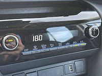 Toyota yaris cross 1.5 hybrid 2wd business edition 2023 | 26-78-75 - afbeelding 3 van  18