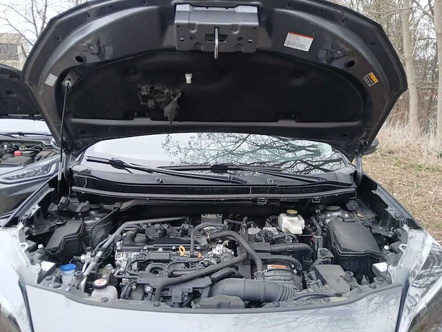 Toyota yaris cross 1.5 hybrid 2wd business edition 2023 | 26-92-69 - afbeelding 6 van  18