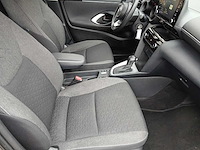 Toyota yaris cross 1.5 hybrid 2wd business edition 2023 | 26-92-69 - afbeelding 9 van  18