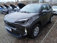 Toyota yaris cross 1.5 hybrid 2wd business edition 2023 | 26-92-69 - afbeelding 1 van  18