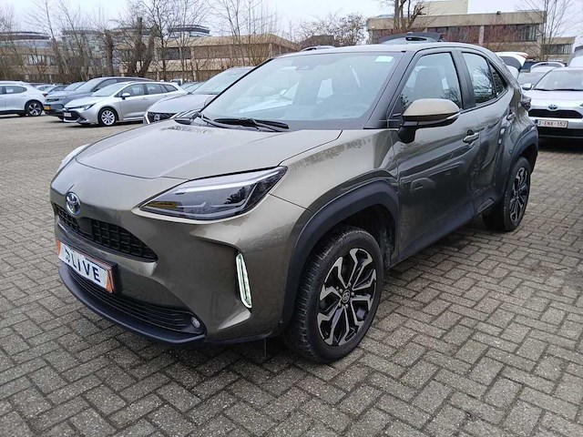 Toyota yaris cross 1.5 hybrid dynamic 2023 | 20-20-64 - afbeelding 1 van  18