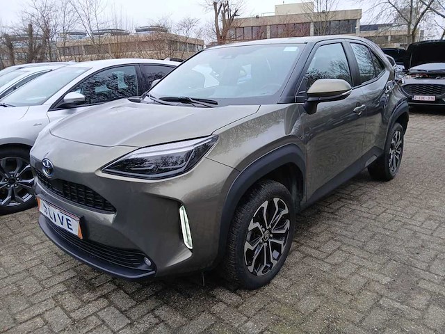 Toyota yaris cross 1.5 hybrid dynamic 2023 | 20-29-25 - afbeelding 1 van  20