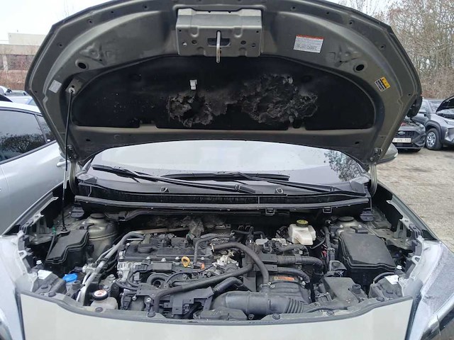 Toyota yaris cross 1.5 hybrid dynamic 2023 | 20-29-25 - afbeelding 17 van  20