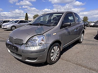 Toyota yaris van 1.0i vvt-i linea natura, 2004 - afbeelding 1 van  34
