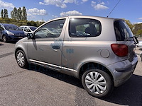 Toyota yaris van 1.0i vvt-i linea natura, 2004 - afbeelding 32 van  34