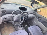 Toyota yaris verso 1.3-16v vvt-i luna, 27-gx-sg - afbeelding 9 van  11
