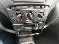 Toyota yaris verso 1.3-16v vvt-i sol , 58-jsn-8 - afbeelding 4 van  20