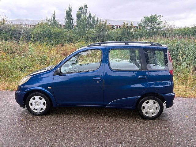 Toyota yaris verso 1.3-16v vvt-i sol , 58-jsn-8 - afbeelding 14 van  20