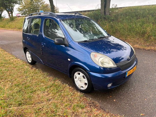 Toyota yaris verso 1.3-16v vvt-i sol , 58-jsn-8 - afbeelding 20 van  20