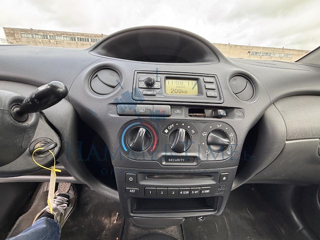 Toyota yaris verso 1.3i vvt-i 16v linea luna,2004 - afbeelding 6 van  34