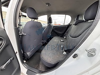 Toyota yaris verso 1.3i vvt-i 16v linea luna,2004 - afbeelding 14 van  34