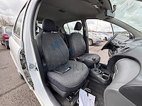 Toyota yaris verso 1.3i vvt-i 16v linea luna,2004 - afbeelding 17 van  34