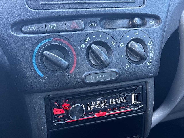 Toyota yaris verso 1.5-16v vvt-i sol 2001 | 33-gn-fs - afbeelding 21 van  22