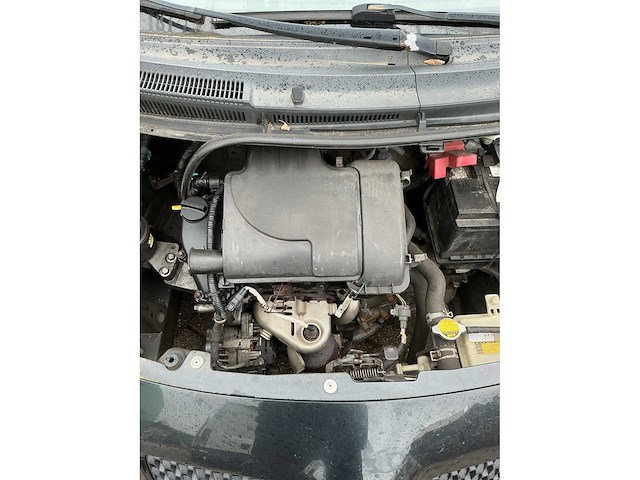 Toyota yaris xg-860-f - afbeelding 2 van  2