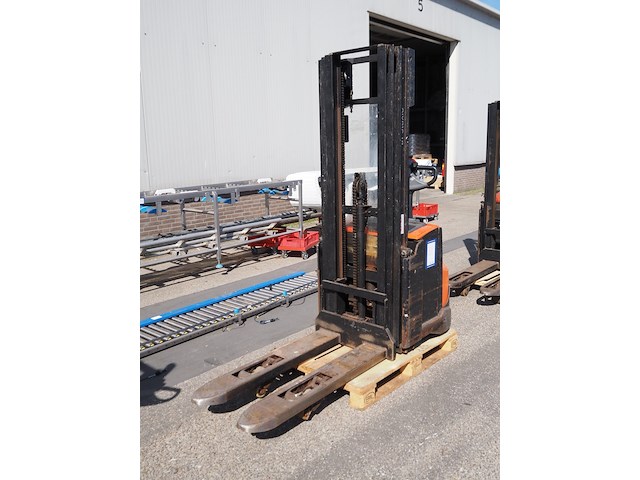 Toyota - afbeelding 1 van  9